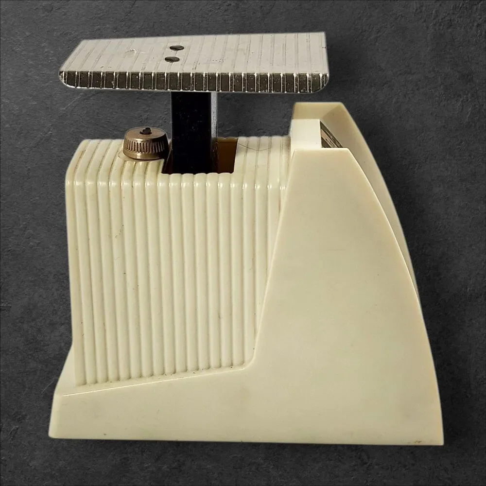Vintage Hanson Stamp Saver Postal Scale Model 3804 White Original Box 1 lb